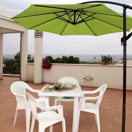 B&B Villa Il Sughero 莫诺波利 外观 照片