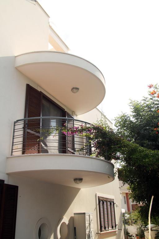 B&B Villa Il Sughero 莫诺波利 外观 照片