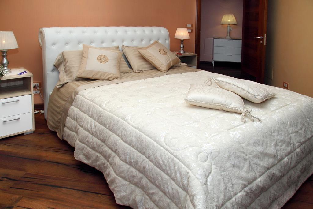 B&B Villa Il Sughero 莫诺波利 外观 照片