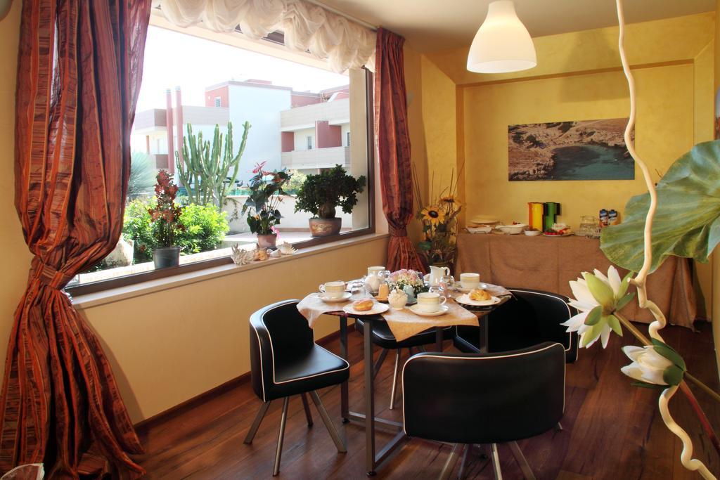 B&B Villa Il Sughero 莫诺波利 外观 照片